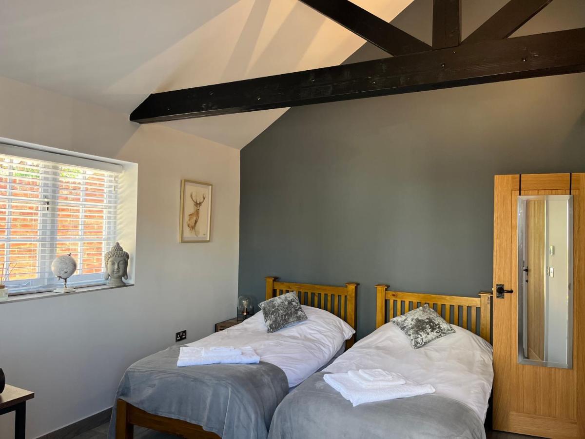 The Lydden Bell Bed & Breakfast ภายนอก รูปภาพ