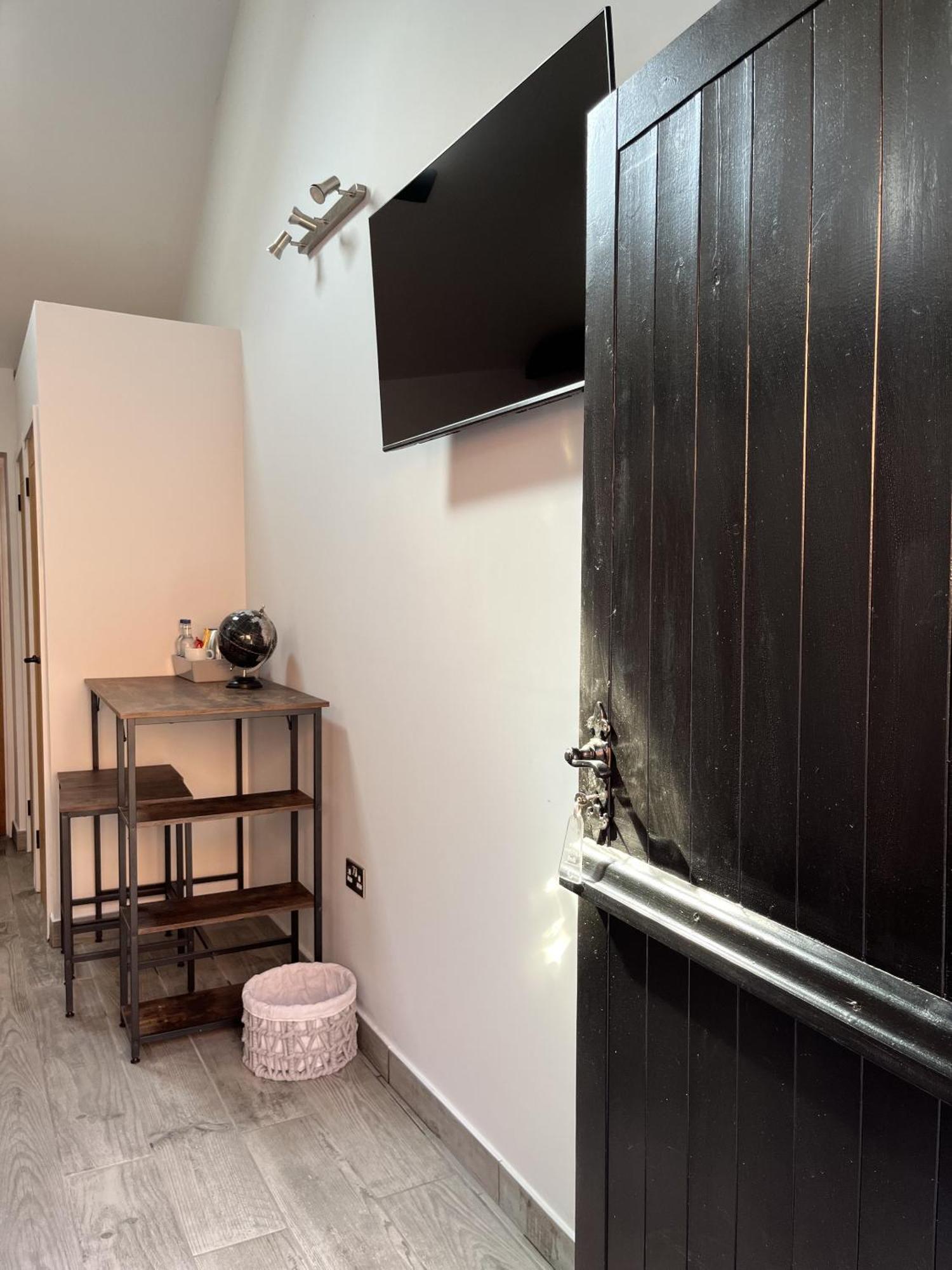 The Lydden Bell Bed & Breakfast ภายนอก รูปภาพ