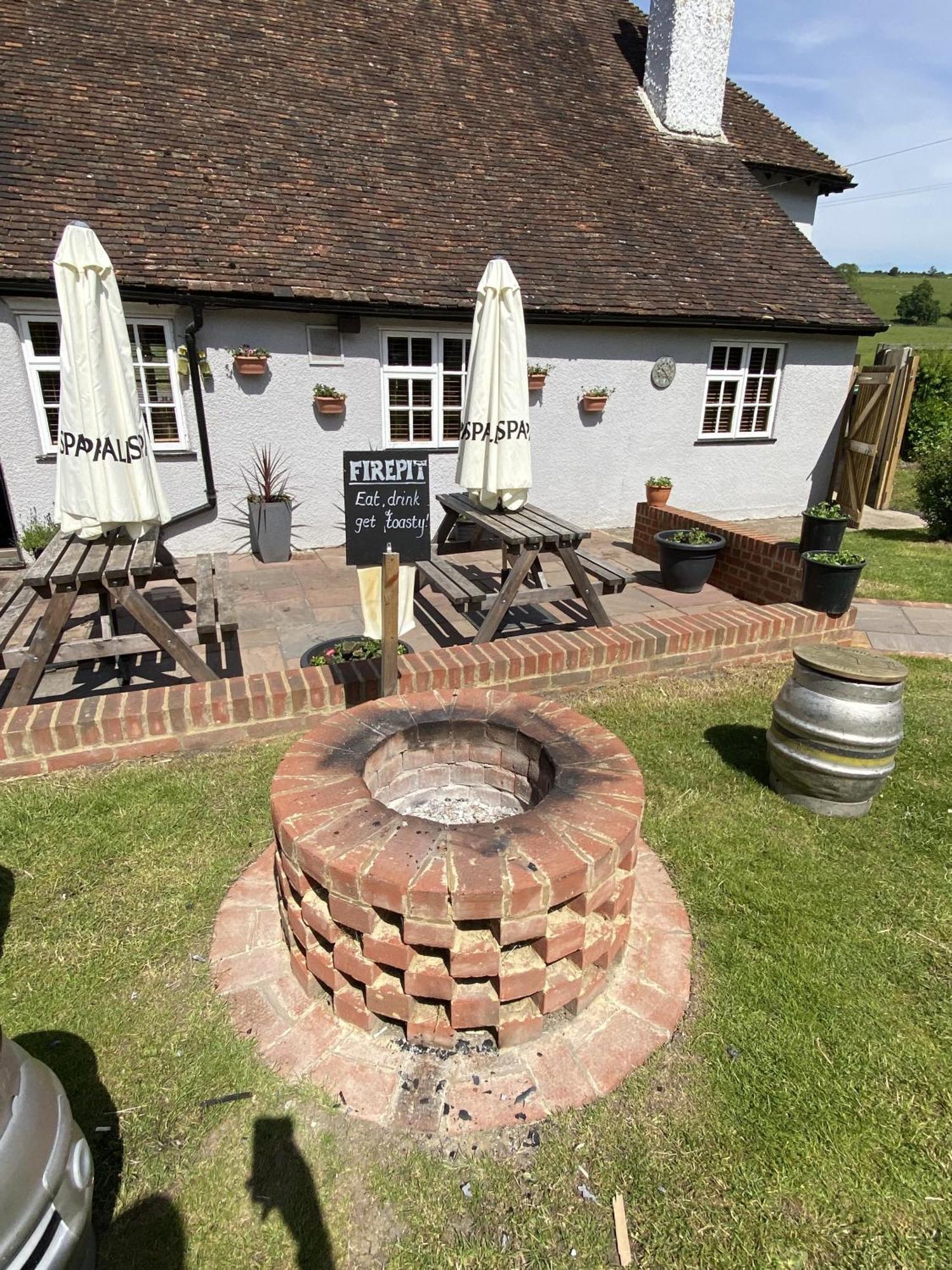 The Lydden Bell Bed & Breakfast ภายนอก รูปภาพ